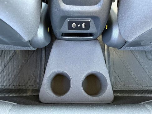 New 2026 Hyundai Venue SEL FWD image 10