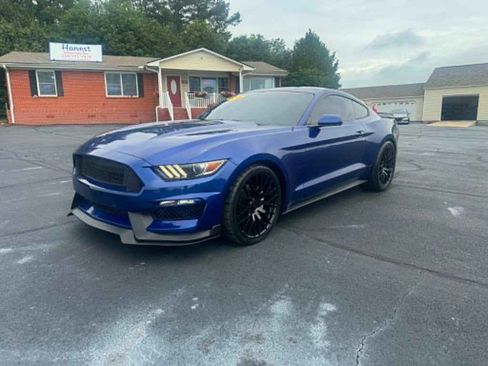 Used 2016 Ford Mustang Coupe RWD image 1