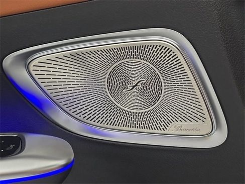 Used 2025 Mercedes-Benz C 300 4MATIC Sedan image 17