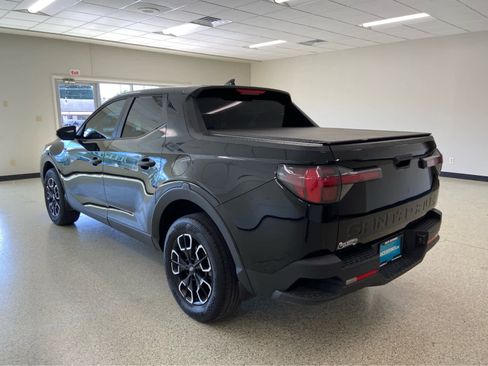 Used 2022 Hyundai Santa Cruz SEL image 8