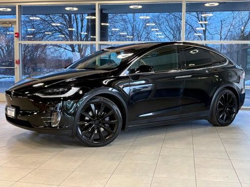 Used 2017 Tesla Model X 75D image 1
