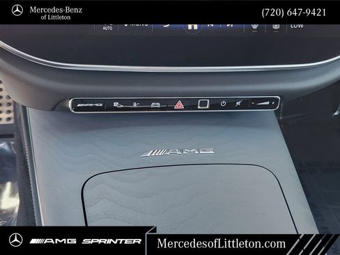 New 2026 Mercedes-Benz E 53 AMG e 4MATIC Sedan image 17
