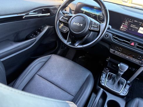Certified 2024 Kia Seltos EX image 12