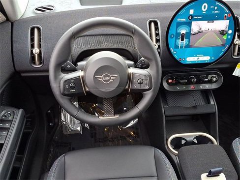 Used 2025 MINI Cooper Countryman S image 11