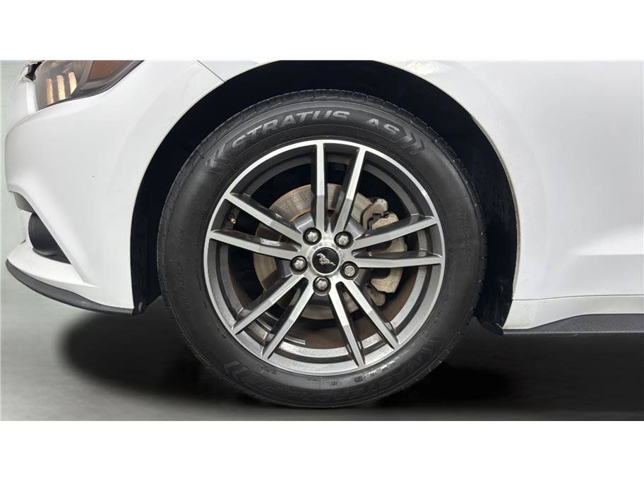 Used 2016 Ford Mustang Premium w/ Equipment Group 201A RWD image 38