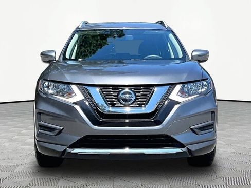 Used 2019 Nissan Rogue SV FWD image 4