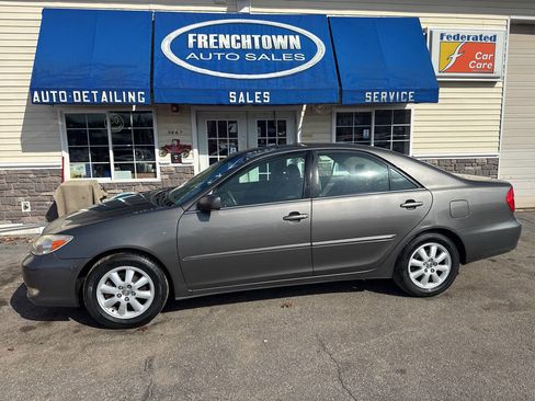 Used 2003 Toyota Camry XLE image 21