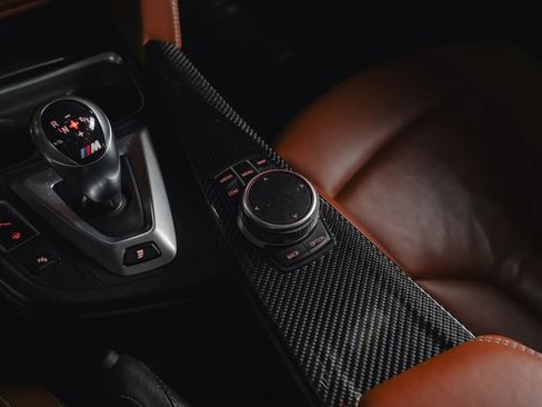 Used 2019 BMW M4 Coupe w/ Competition Package image 48