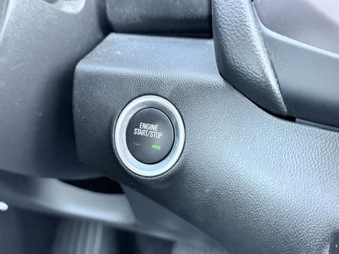 Used 2024 GMC Terrain AT4 image 34