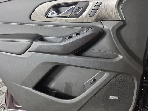 Used 2022 Chevrolet Traverse Premier w/ LPO, Floor Liner Package AWD/4WD image 36