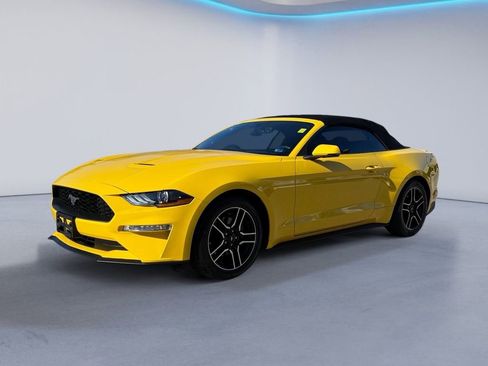 Used 2018 Ford Mustang Premium w/ Equipment Group 201A image 33