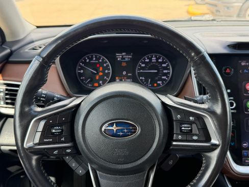 Used 2020 Subaru Outback Touring w/ Popular Package #2 AWD/4WD image 17