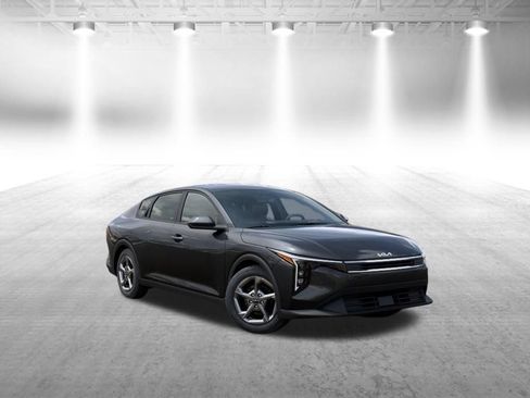 Used 2026 Kia K4 FWD image 8