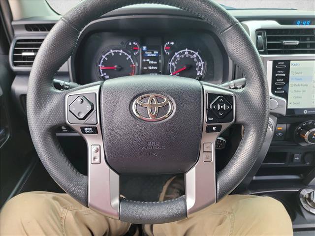 Used 2021 Toyota 4Runner SR5 Premium w/ Moonroof Package AWD/4WD image 17