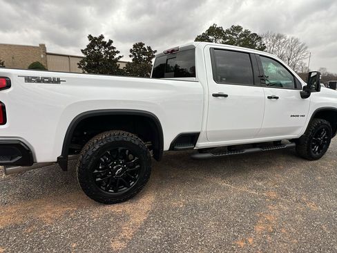 New 2026 Chevrolet Silverado 3500 LTZ w/ LTZ Plus Package AWD/4WD image 5