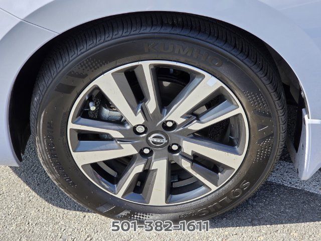 Certified 2025 Nissan Versa SV w/ Trunk Package FWD image 18