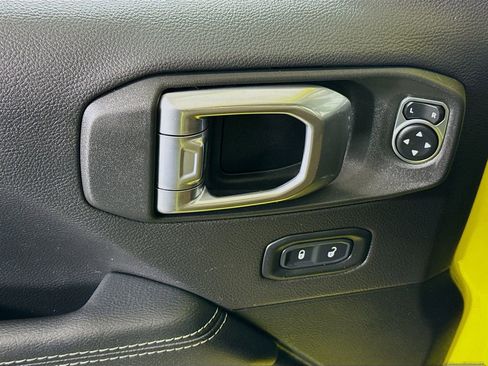 Used 2023 Jeep Wrangler Unlimited Rubicon 4xe w/ Safety Group image 23