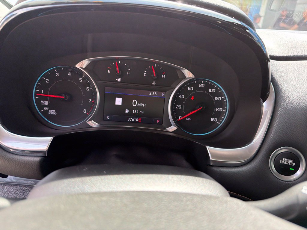 Used 2021 Chevrolet Traverse LT w/ LT Premium Package FWD image 23