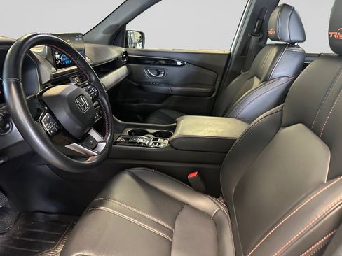 Certified 2024 Honda Pilot TrailSport image 9
