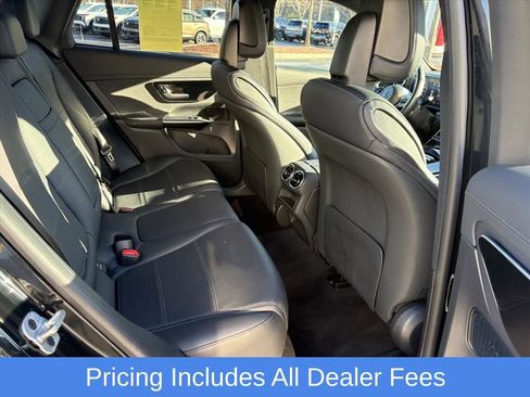 Used 2024 Mercedes-Benz GLC 300 4MATIC image 17
