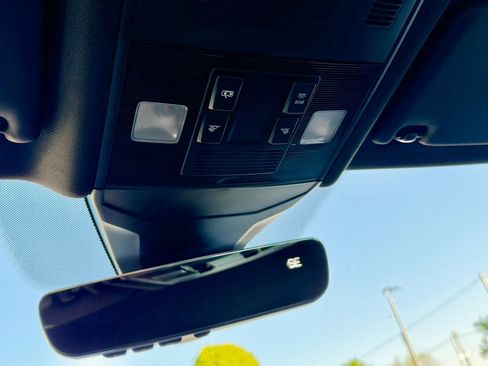 Used 2025 Volkswagen Jetta Sport image 35