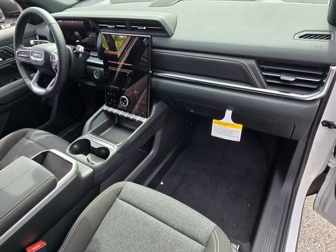 New 2026 GMC Terrain Elevation FWD image 15