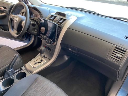 Used 2013 Toyota Corolla S FWD image 34