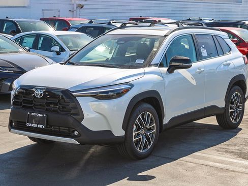 New 2026 Toyota Corolla Cross XLE FWD image 3