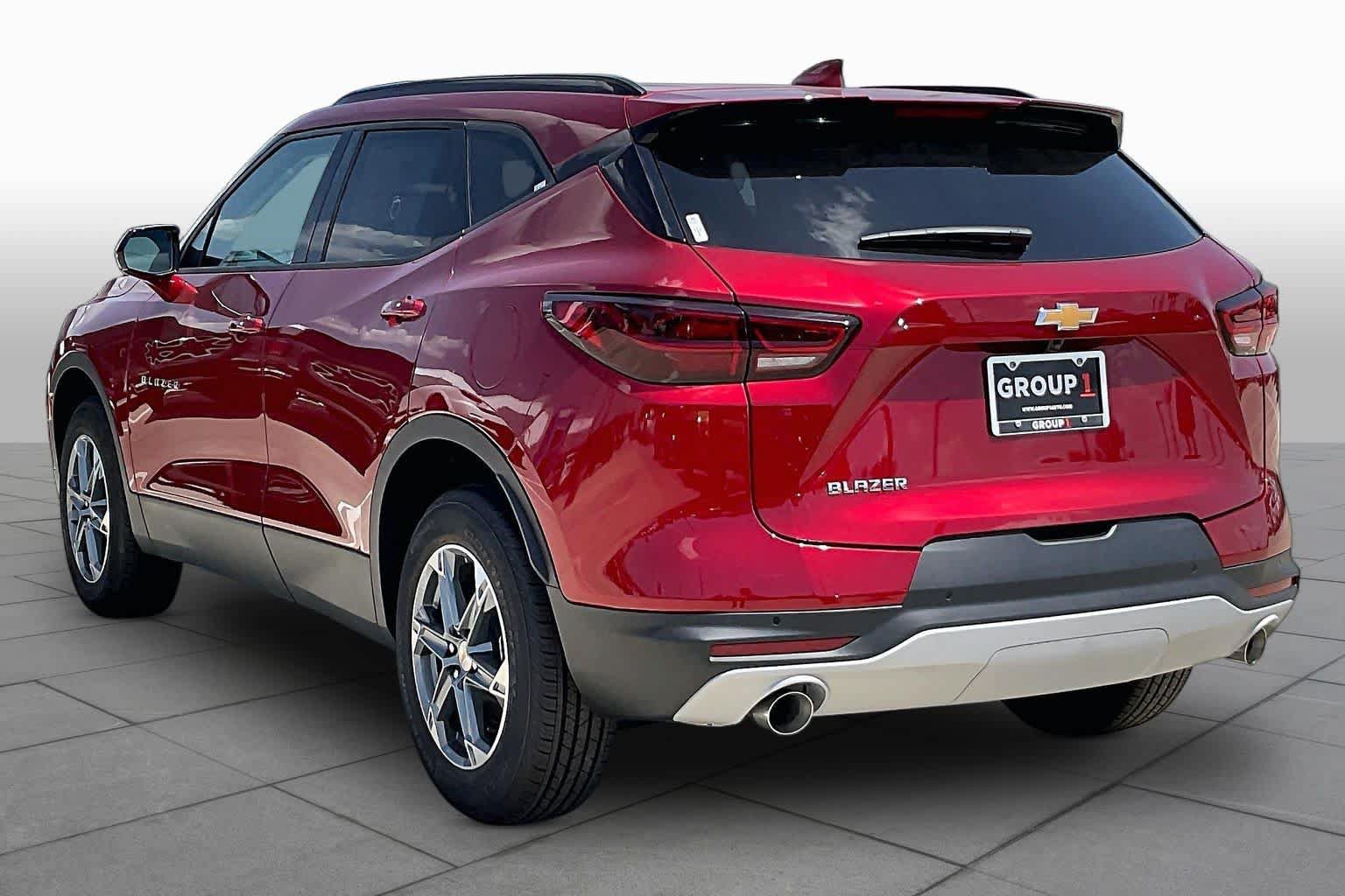 New 2026 Chevrolet Blazer LT w/ Convenience Package FWD image 4