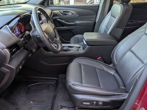 Certified 2023 Chevrolet Traverse Premier w/ Redline Edition image 23