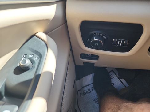 Used 2021 Jeep Grand Cherokee L Limited image 35