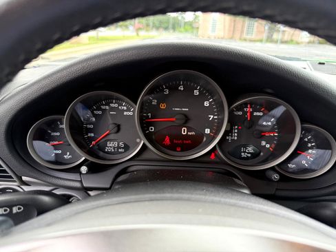 Used 2009 Porsche 911 Carrera 4 image 31