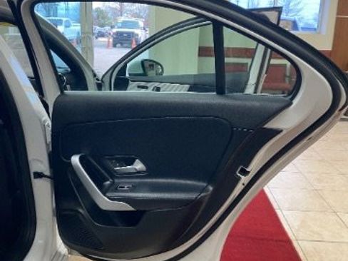 Used 2020 Mercedes-Benz A 220 4MATIC w/ Premium Package image 12