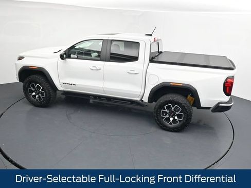 Used 2024 GMC Canyon AT4X AWD/4WD image 25