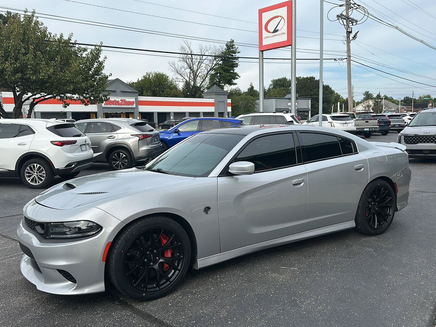 Used 2019 Dodge Charger SRT Hellcat w/ Harman/Kardon Audio Group RWD image 6