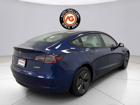 Used 2023 Tesla Model 3 Standard Range image 7