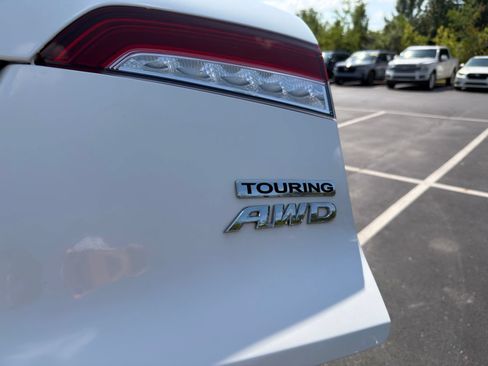 Used 2022 Honda Pilot Touring image 32
