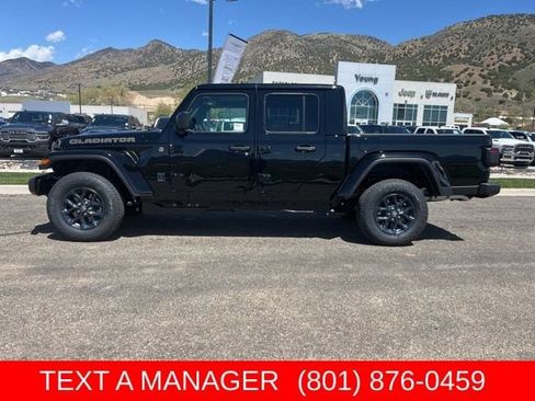 New 2026 Jeep Gladiator Sport AWD/4WD image 7