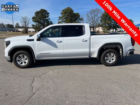 Used 2024 GMC Sierra 1500 SLE image 2