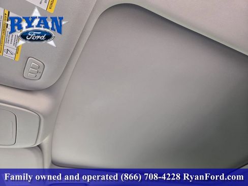 Certified 2025 Ford Expedition Active AWD/4WD image 18