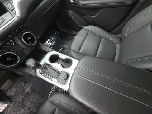 Used 2023 Chevrolet Blazer LT AWD/4WD image 30