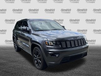 Used 2019 Jeep Grand Cherokee Altitude RWD video 2