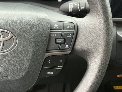 Used 2025 Toyota Camry LE FWD image 15