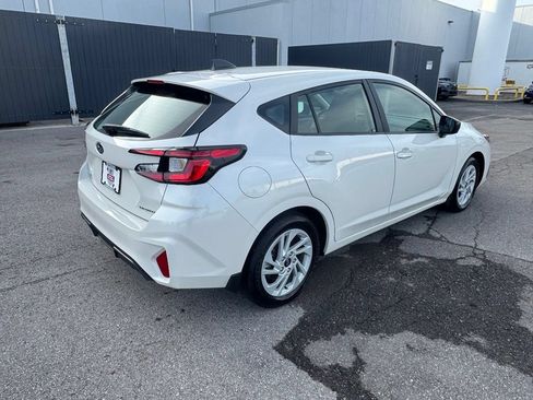 Certified 2024 Subaru Impreza 2.0i AWD/4WD image 3