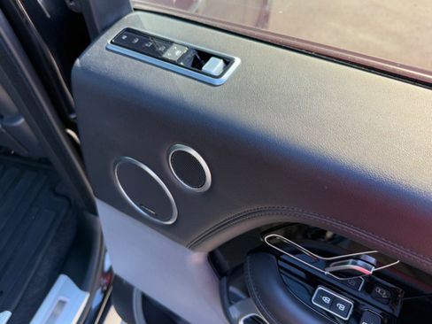 Used 2022 Land Rover Range Rover Westminster Edition image 37