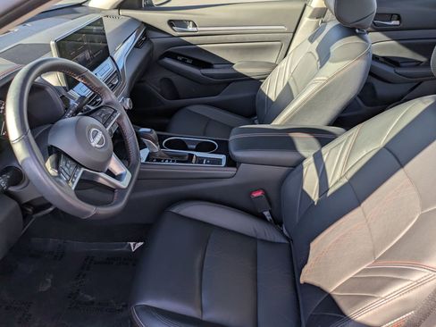 Certified 2024 Nissan Altima 2.5 SR w/ SR Premium Package image 14