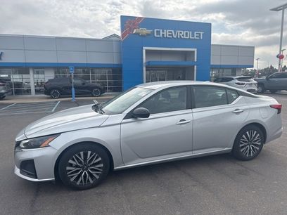 Used 2024 Nissan Altima 2.5 SV