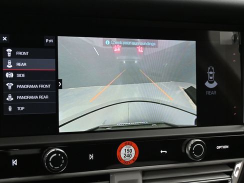 Certified 2026 Porsche Macan S AWD/4WD image 15