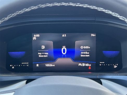 Used 2022 Volkswagen Taos SE image 28