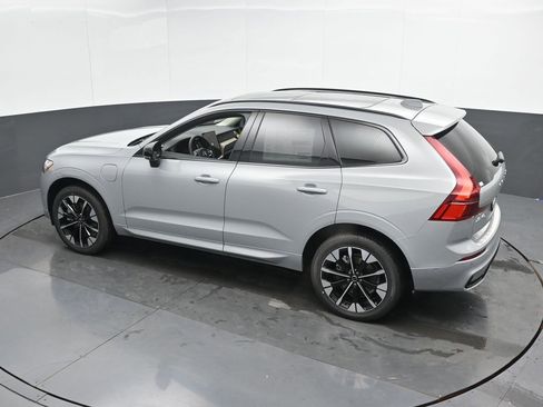 New 2026 Volvo XC60 T8 Plus w/ Protection Package Premier AWD/4WD image 37